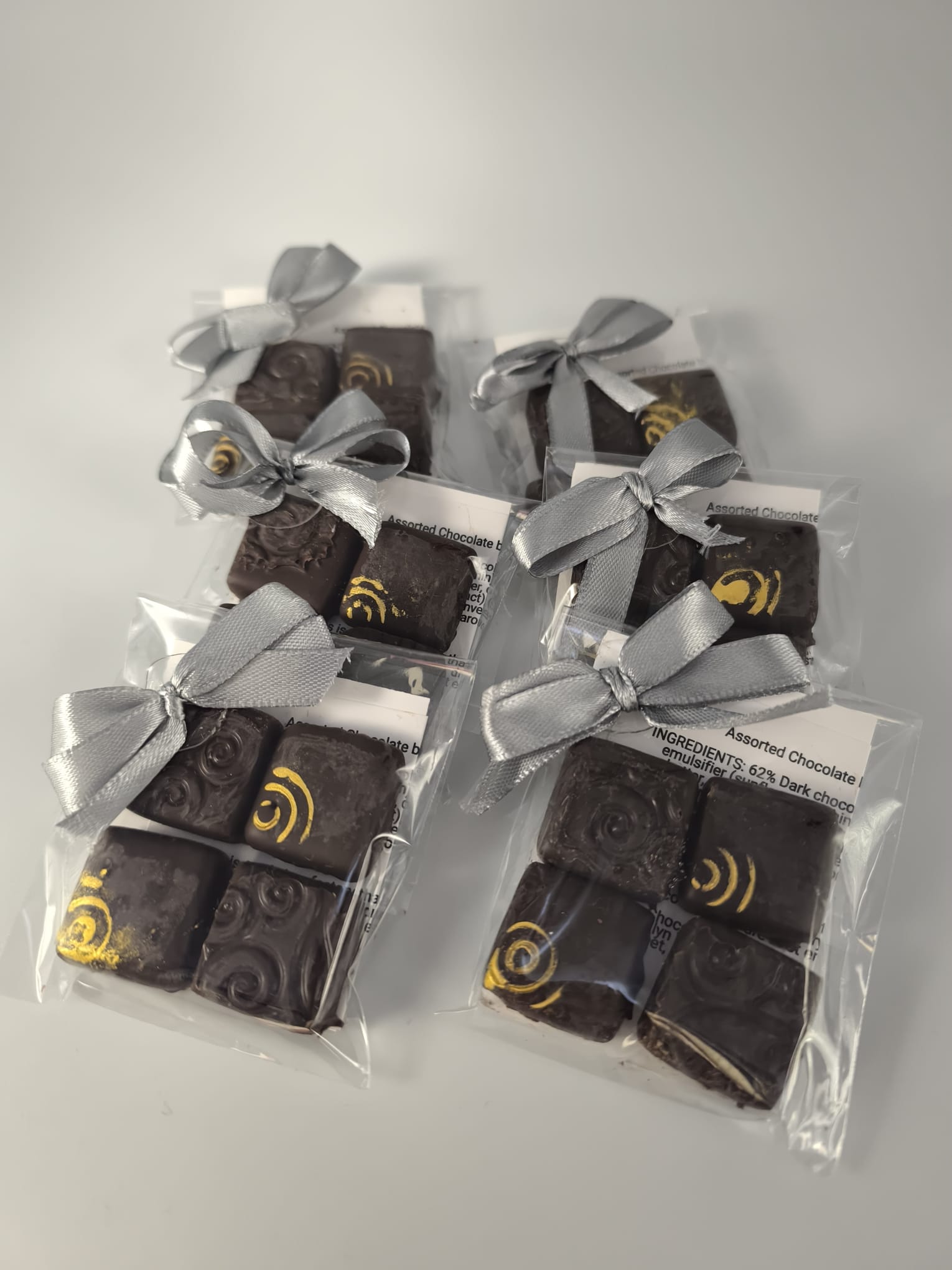 6x4 Handcrafted Dark chocolate ganaches